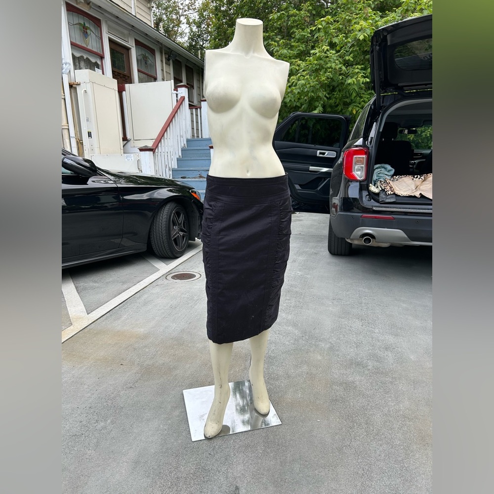 Bodycon Skirt - Picture 2 of 3